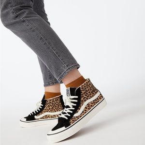 VANS Mini Leopard Sk8-Hi Size 8